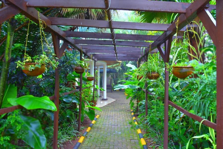 Random Park Hotel Kigali Exterior foto